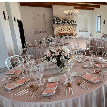 Round velvet tablecloth - powder pink