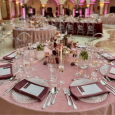 Round velvet tablecloth - vintage pink