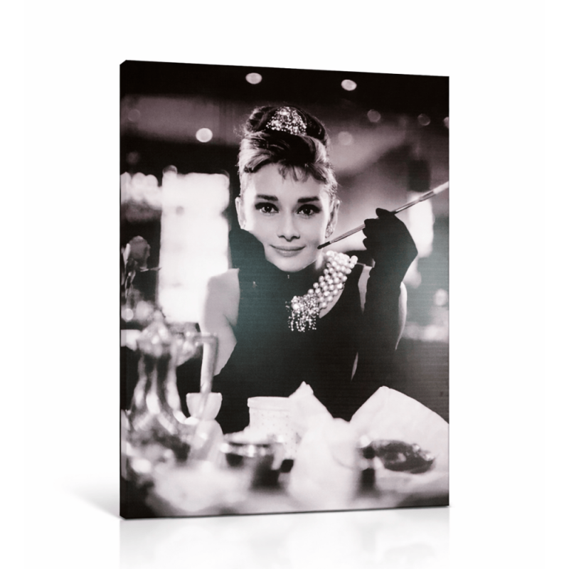 Audrey Hepburn I Painting