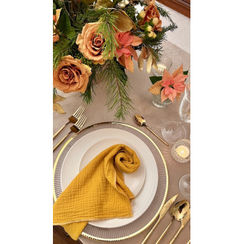 Mustard napkin