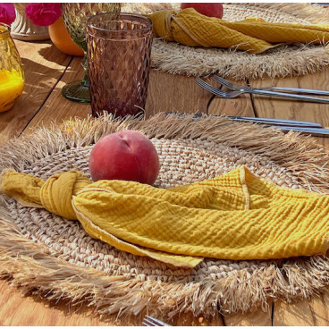 Mustard napkin