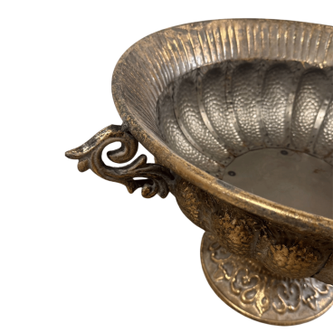 Gold amphora