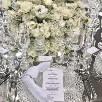 Crystal club plate