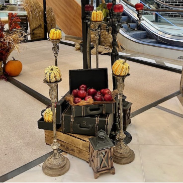 Drevený podstavec vintage - vysoký