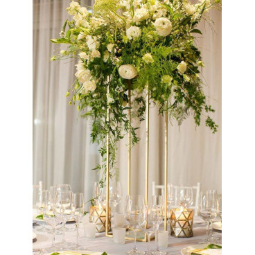 Gold cuboid pedestal 100cm