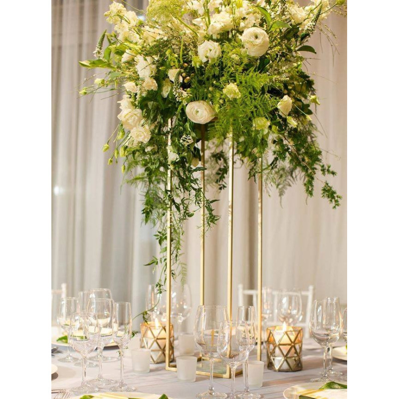 Gold cuboid pedestal 100cm