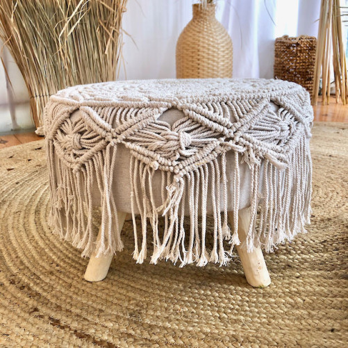 Taburetka boho nízka