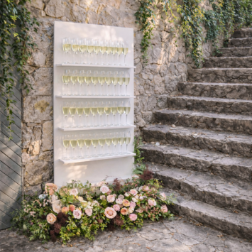 White welcome drink wall